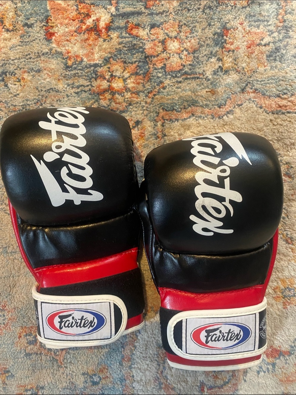 Fairtex MMA/Muay Thai Boxing Gloves